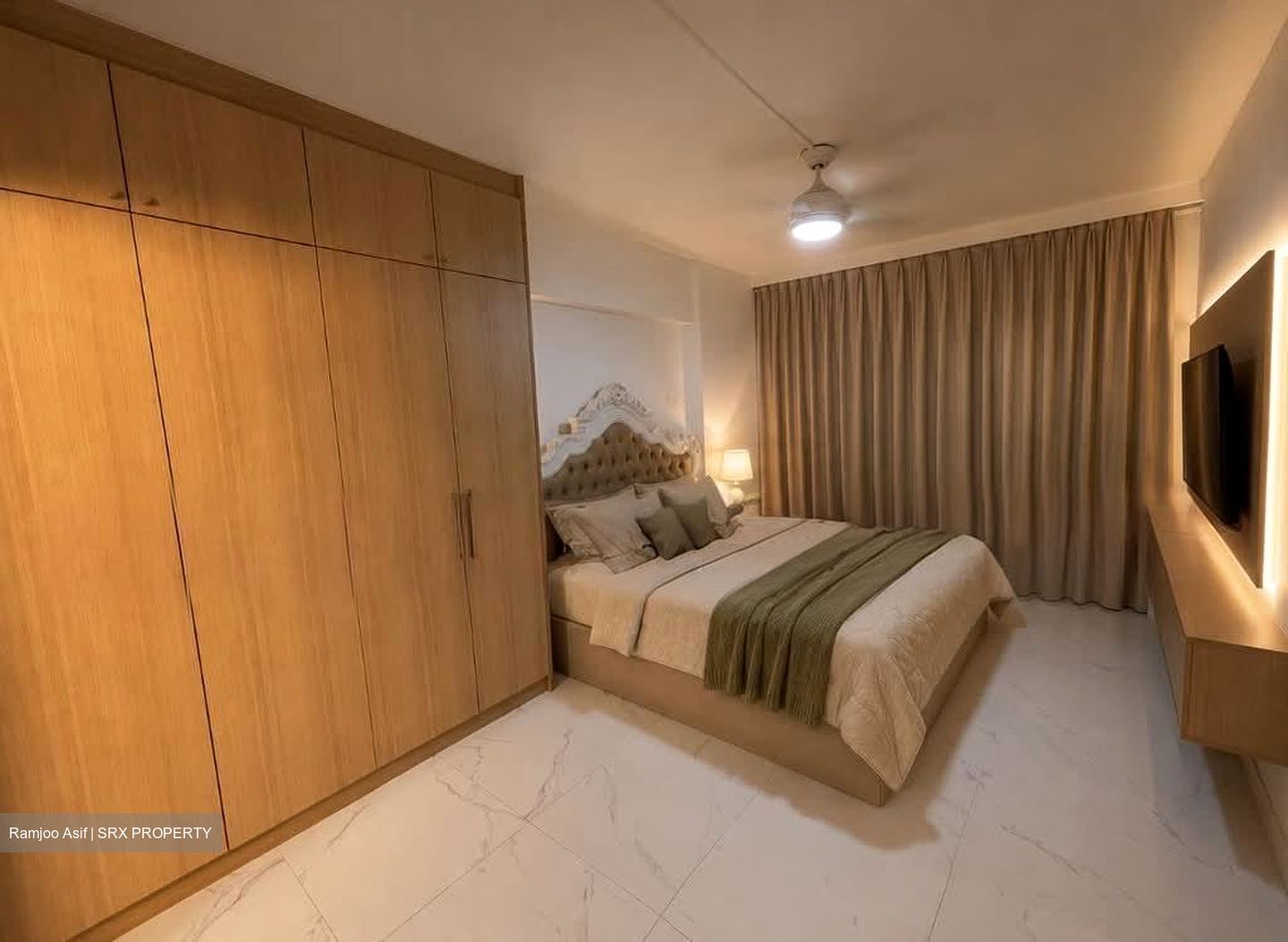 Melville Park (D18), Condominium #565548681